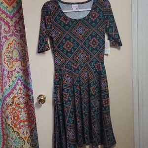 5 for $25 Lularoe Nicole Medium